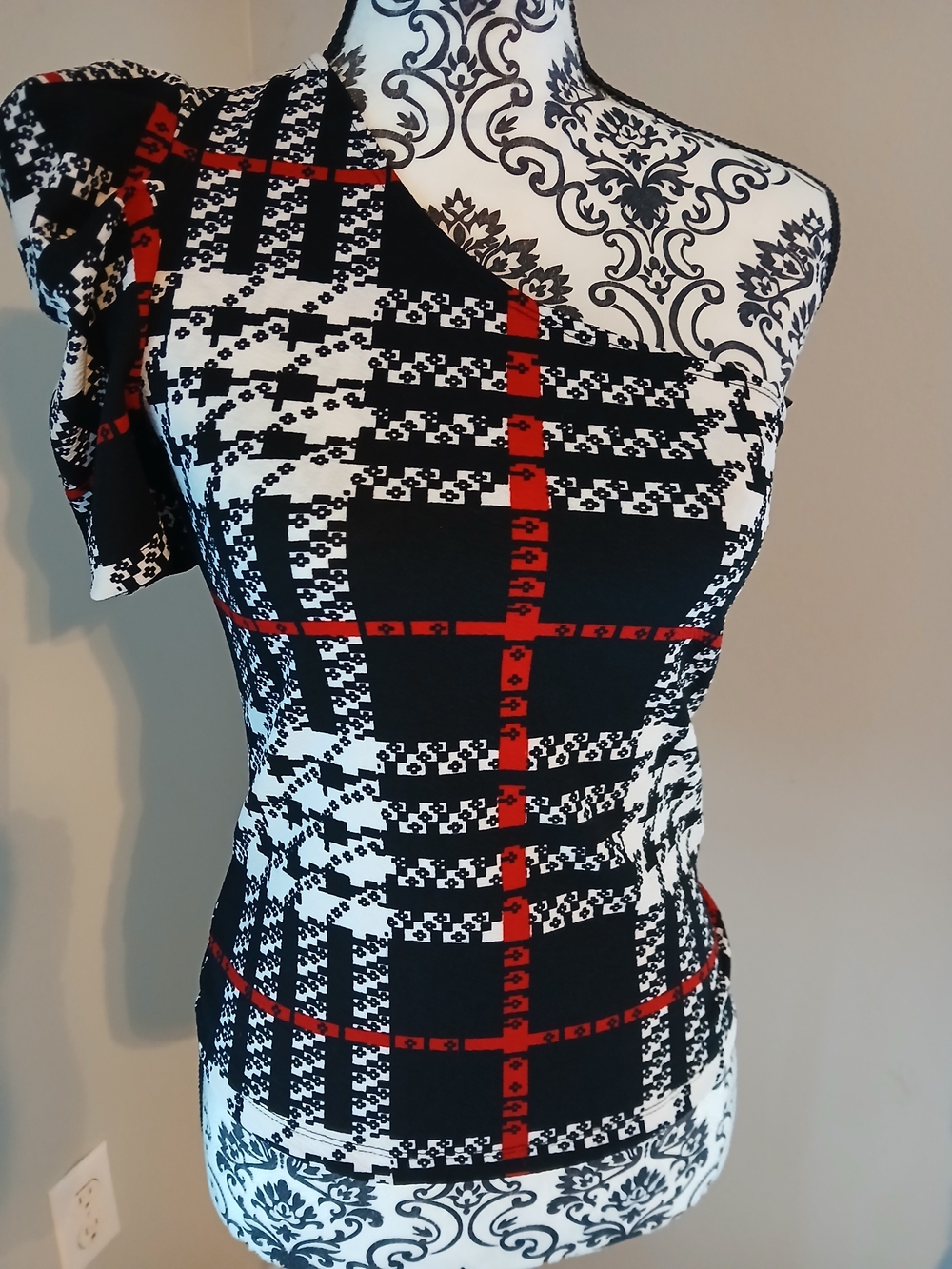 SHEIN One-Shoulder Black White and Red Plaid Bodycon Top
